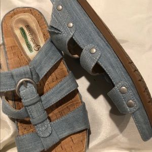 Bare traps denim shoe sandle